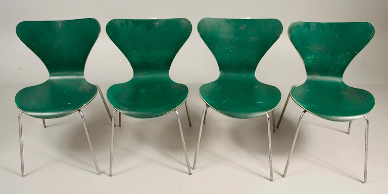 STOLAR, 4 st, "Sjuan", design Arne Jacobsen.