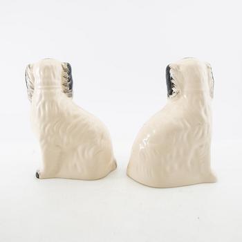Figurines 4 pcs 20th century porcelain and plaster.