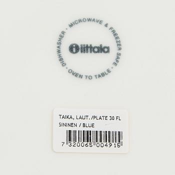 Klaus Haapaniemi, astiasto, 32 osaa, posliinia, "Taika" Arabia 2000-luku.