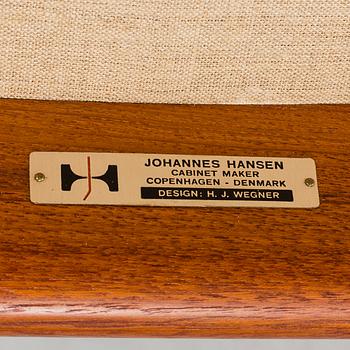 HANS J. WEGNER, KARMSTOL, "JH 513" Johannes Hansen, Danmark.