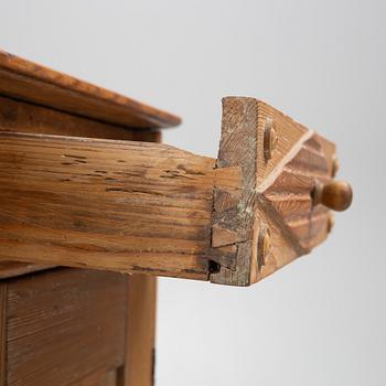 Skänk, sengustaviansk, 1800-tal.