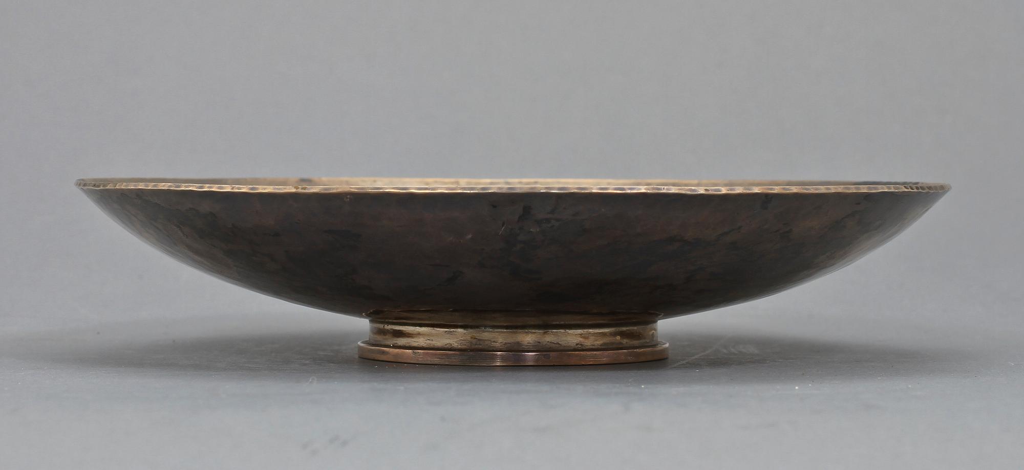 SKÅL, silver, Borgila, Stockholm, 1972. Vikt 400 g.