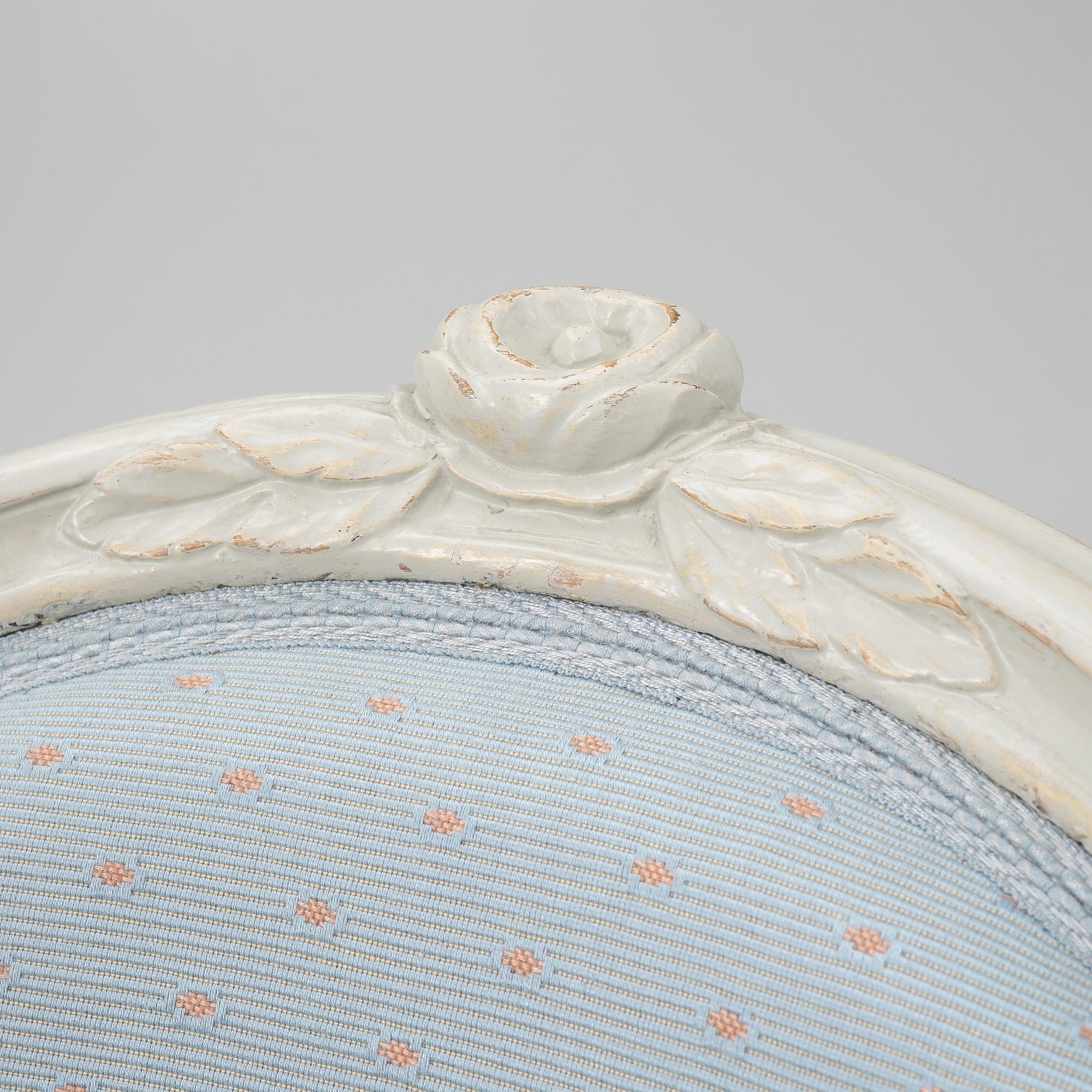 Stolar, ett par, gustavianska, 1700-talets andra hälft.