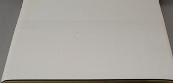 DUK, linnedamast, "Satin Band", Fergusons Irish Linen. 183 x 366 cm.