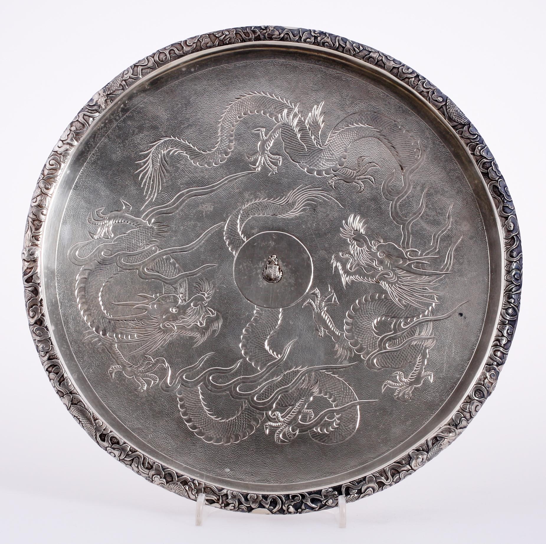 FAT, silver, Kina, 1900-talets början. Vikt ca 945 gram.