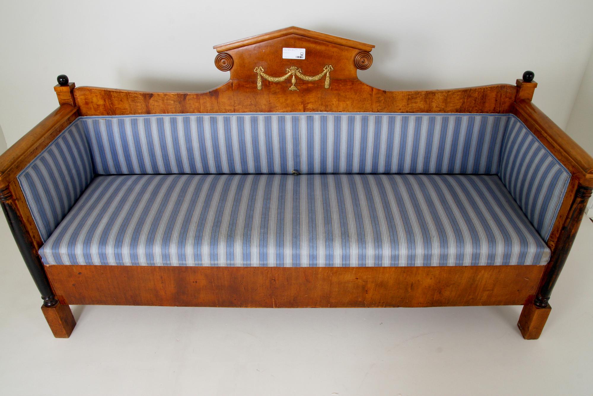 Soffa, Karl Johan, 1800-talets första hälft.