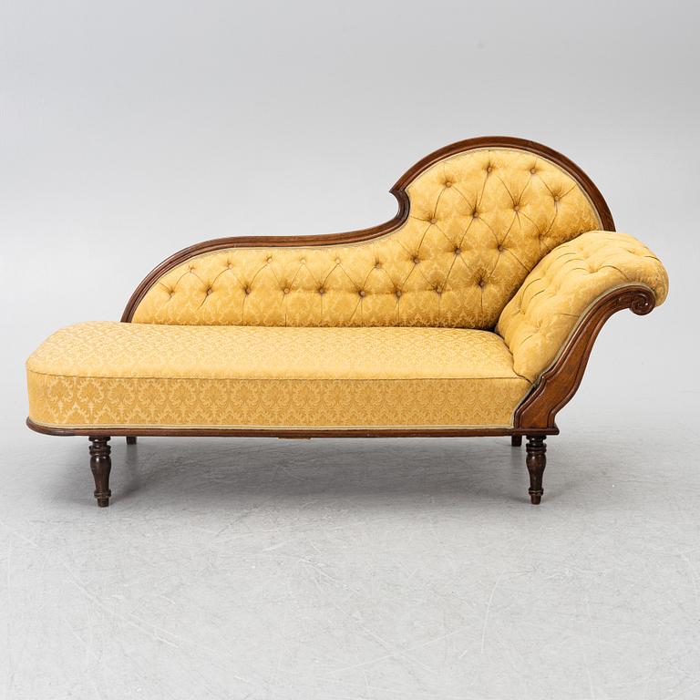 Chaise longue, late 19th century.