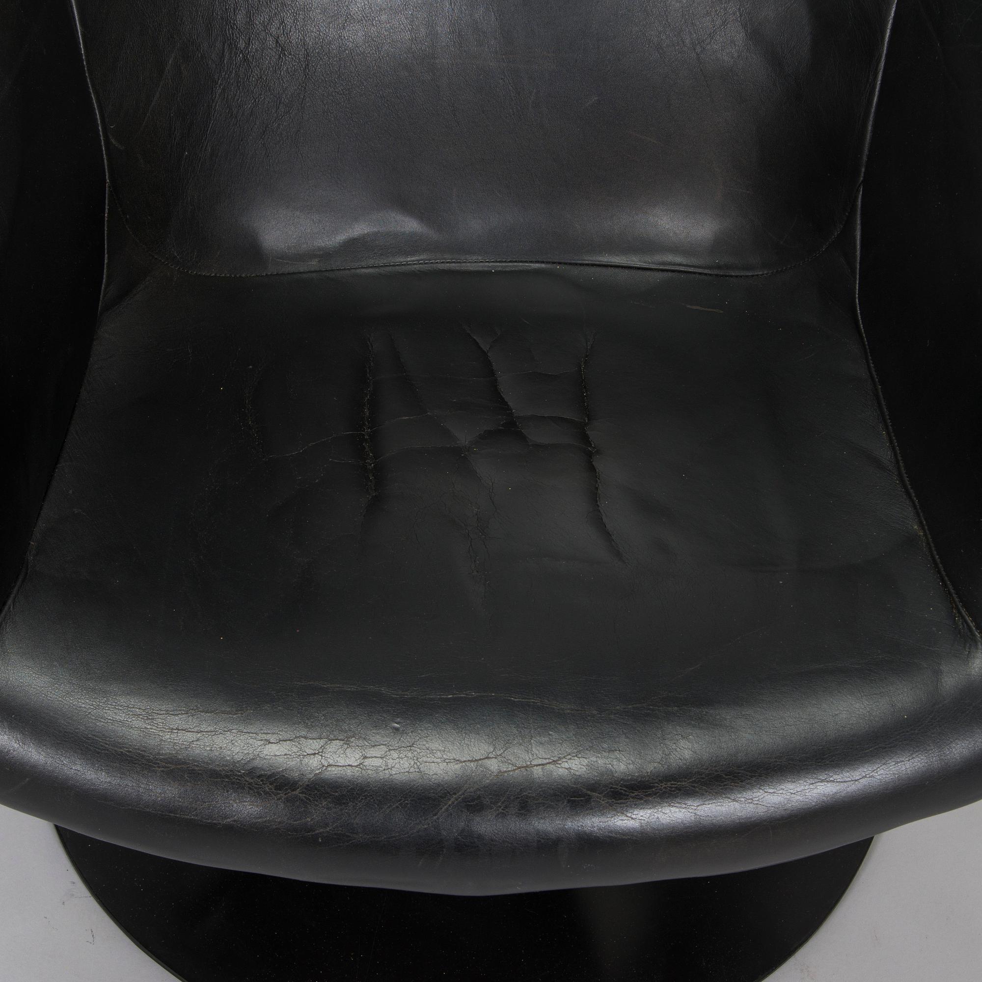 Yrjö Kukkapuro, fåtöljer, ett par, "Junior", Haimi 1960-talets slut.