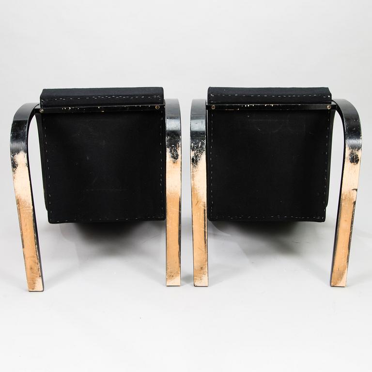 ALVAR AALTO, fåtöljer, ett par, modell 34/402, O.Y. Huonekalu- ja Rakennustyötehdas A.B. 1900-talets mitt.