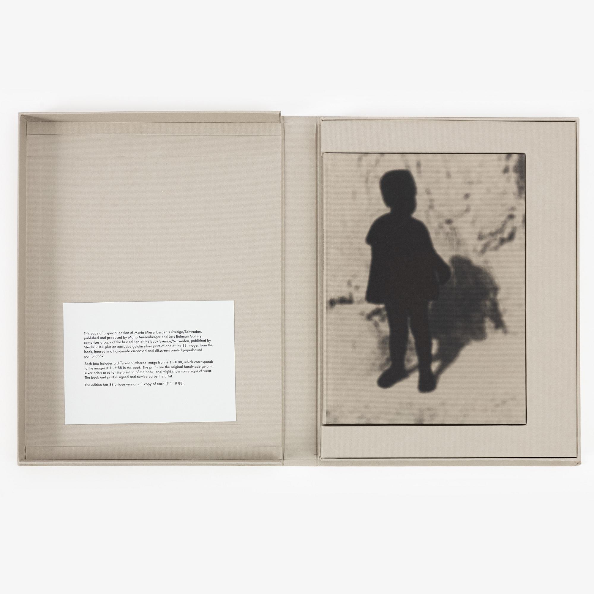 Maria Miesenberger, from the series “Sverige/Schweden”, book included.