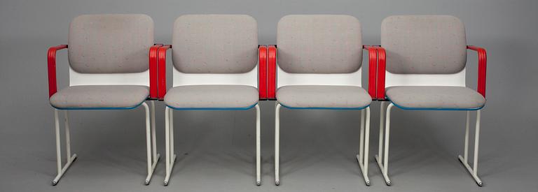 TUOLEJA, 4 kpl, terästä ja koivuvaneria, "Sirkus-MN", Yrjö Kukkapuro, Avarte. Malli muotoiltu 1982.