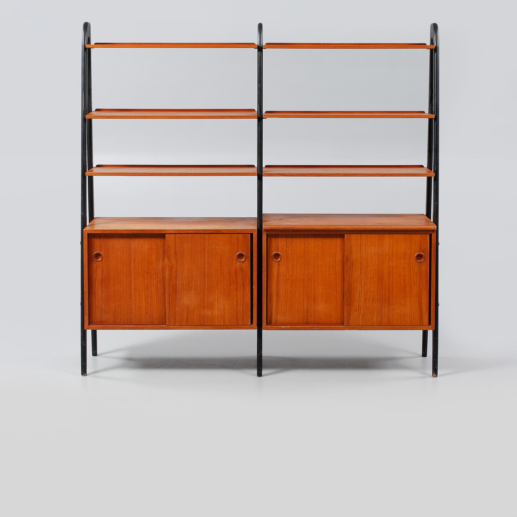 BOKHYLLA, 1900-talets mitt.