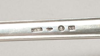 SOPPSLEV, silver. "Empire", otydlig mästarstämpel,  Stockholm, 1909, vikt ca 194 gram.