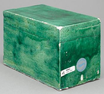 SKRIN, keramik. Kina. Ming dynastin 1368-1644.