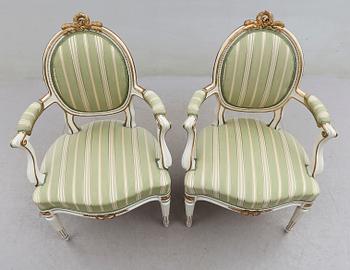 KARMSTOLAR, 1 par, gustaviansk stil, 1900-talets början.