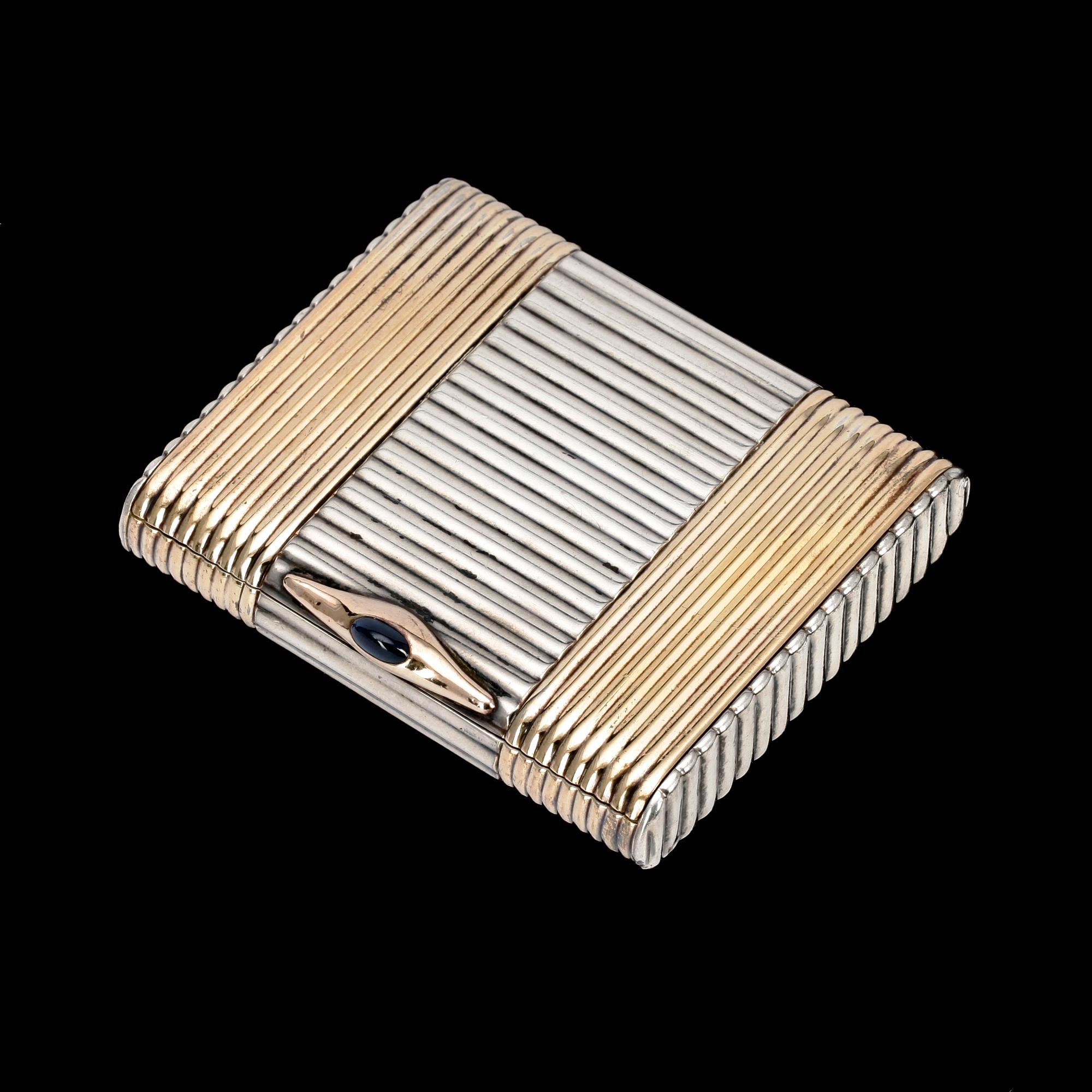 CIGARETTETUI, silver, 1920/30-tal. Tot ca 110 gr.