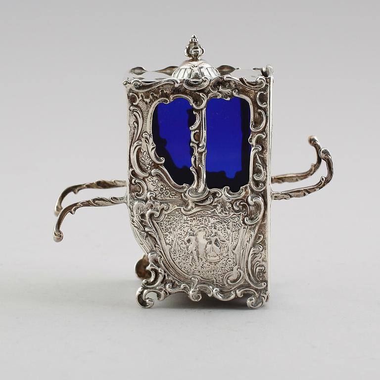 SENAPSKAR, silver, möjligen Nederländrna, 1900-talets första hälft. Vikt ca 154 gram.