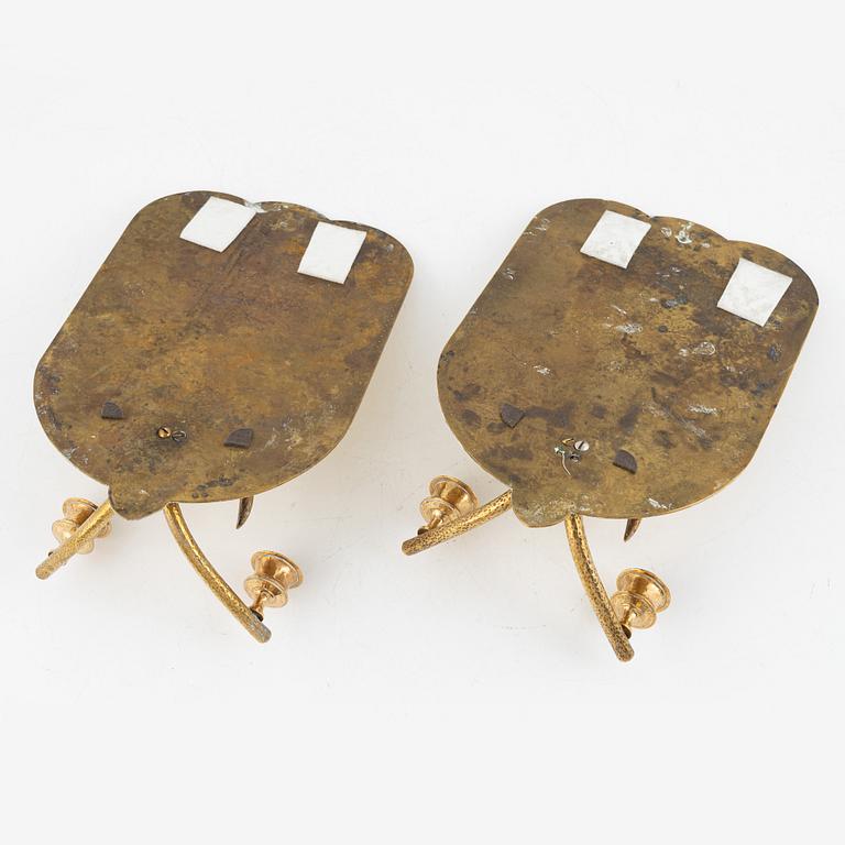 A pair of brass sconces, early 20th century.