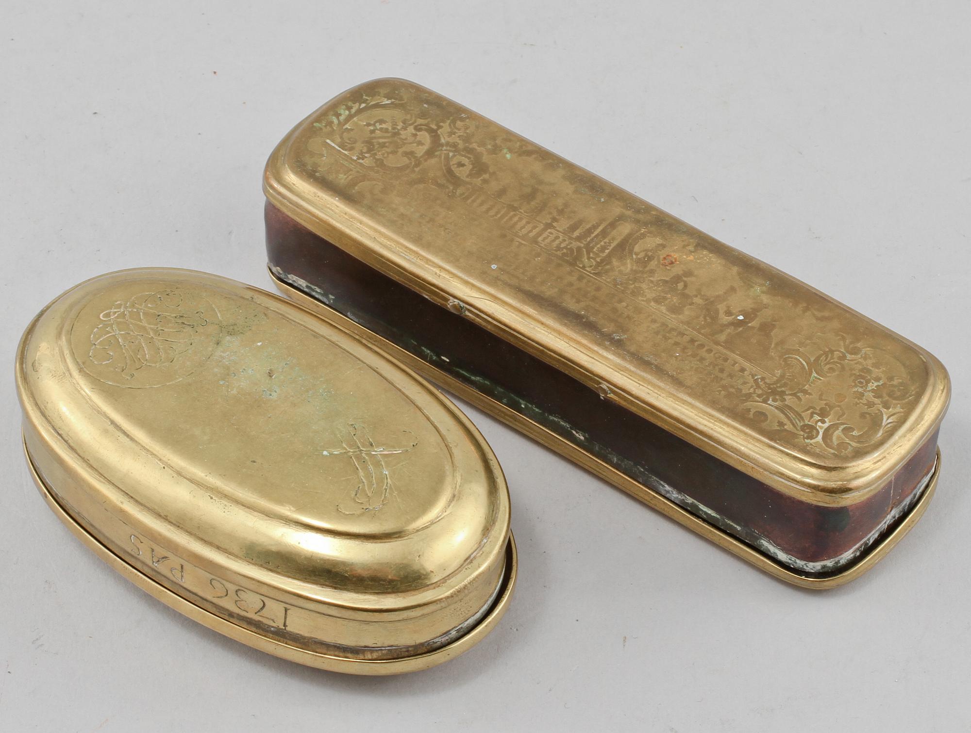 DOSOR, 2 st, mässing samt koppar, 1700/1800-tal.