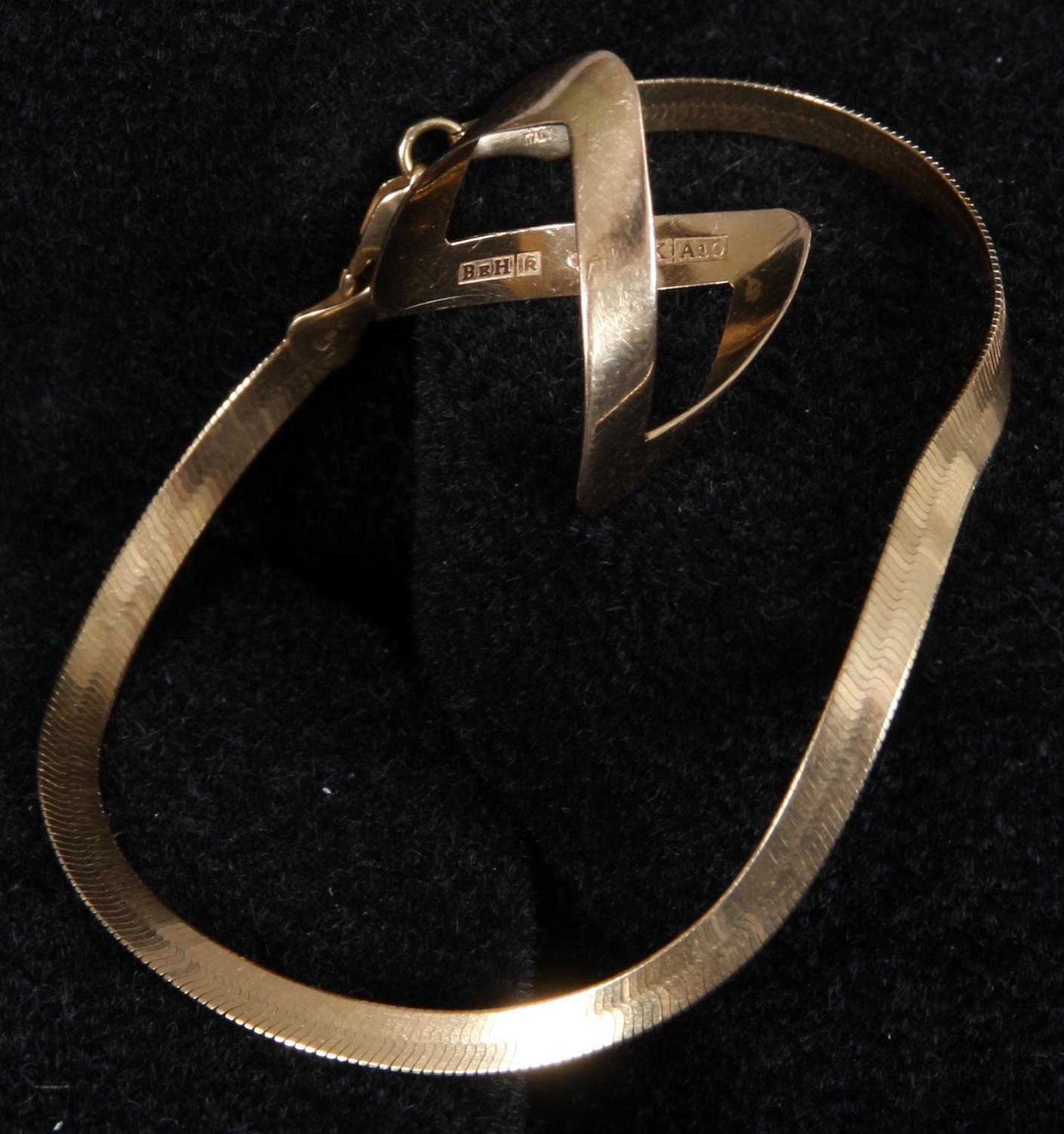 RING SAMT ARMBAND, guld, tot vikt, 7g.