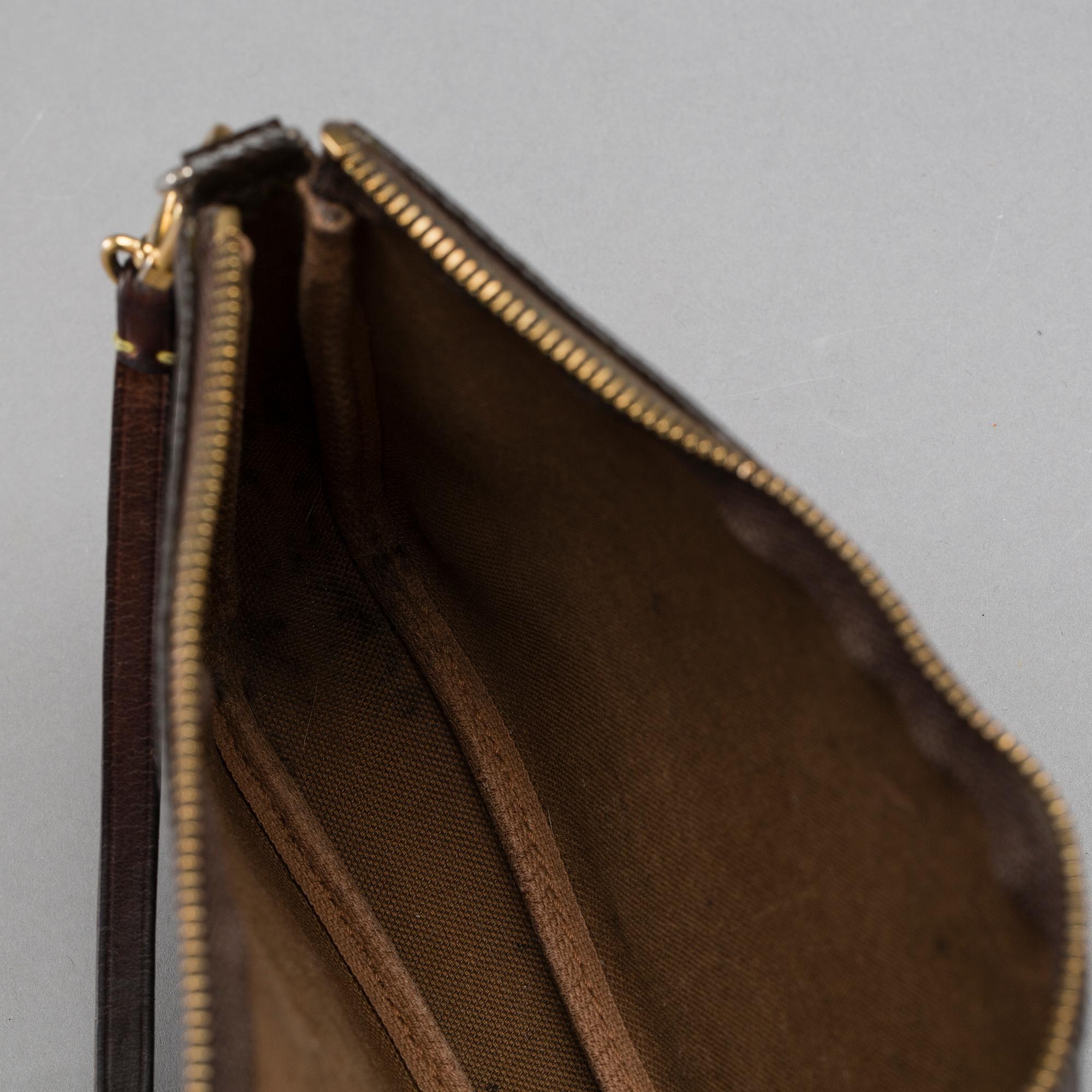 LOUIS VUITTON, "Pochette", väska.