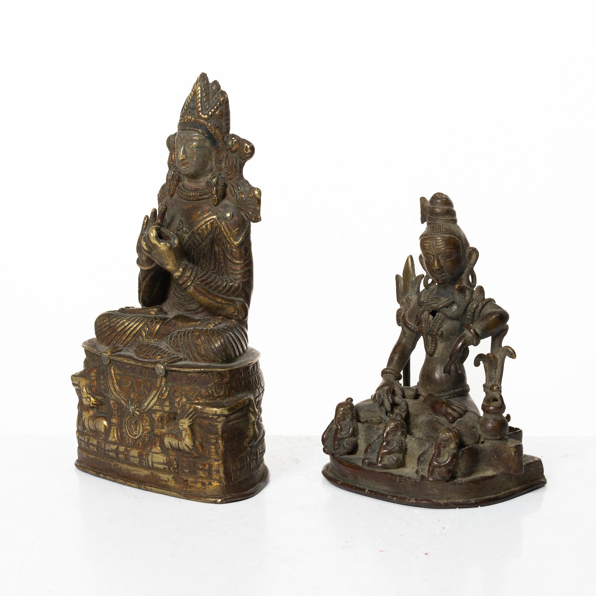 Two Indian brass/bronze deities, 19/20th century.