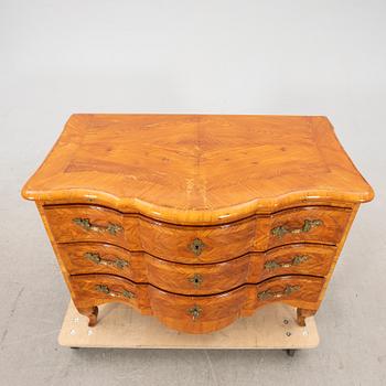 Byrå senbarock 1700-talets mitt.