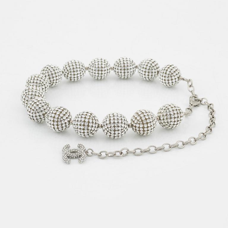 Chanel, "Crystal ball necklace", 2018.