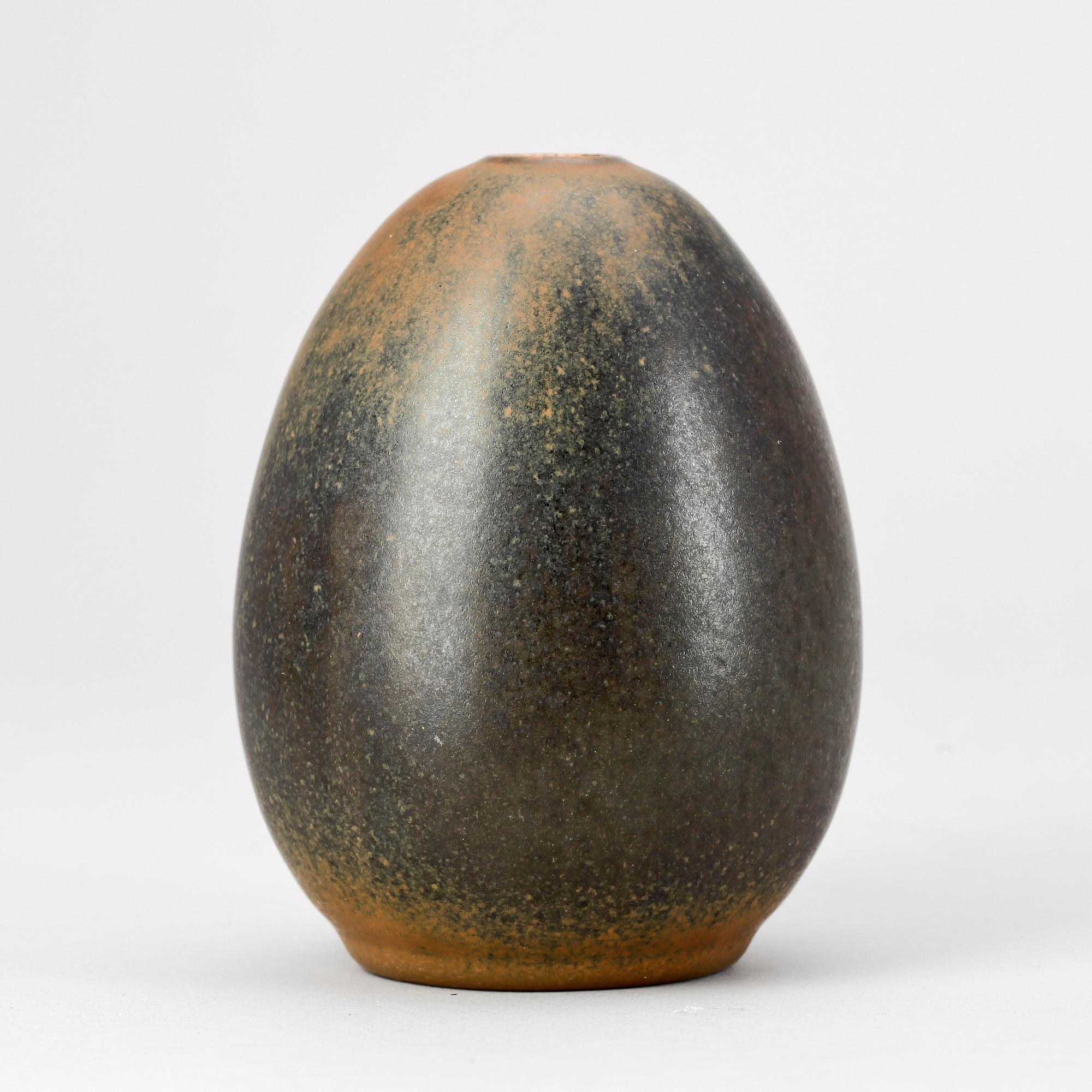 VAS, stengods, Ingrid och Erich Triller, Tobo, 1900-talets mitt.