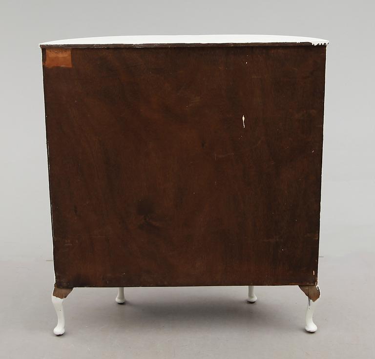 VITRINSKÅP, England, 1900-talets första hälft.