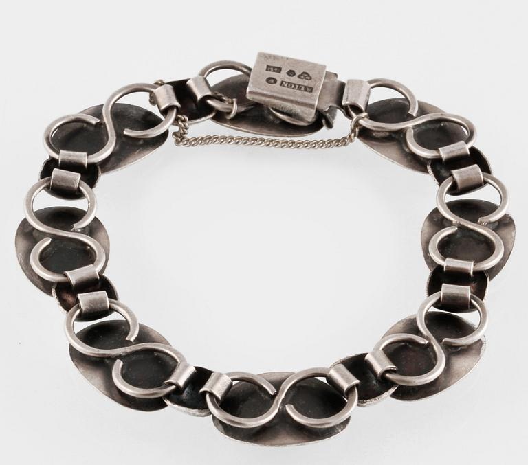 ARMBAND, silver, Alton, Falköping, 1957. Vikt 22,0 gram.