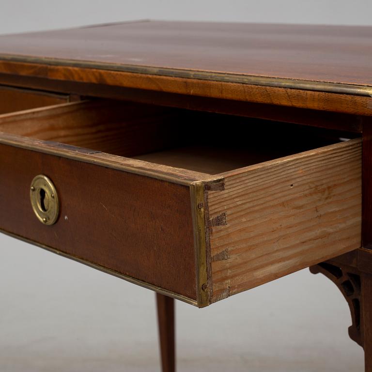An early 19th Century late Gustavian mahogany writing desk.