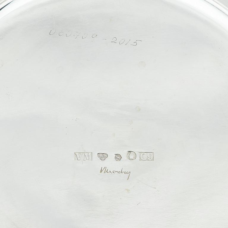 Victor Mossberg, a set of twelve silver plates, Stockholm, 1953-55.