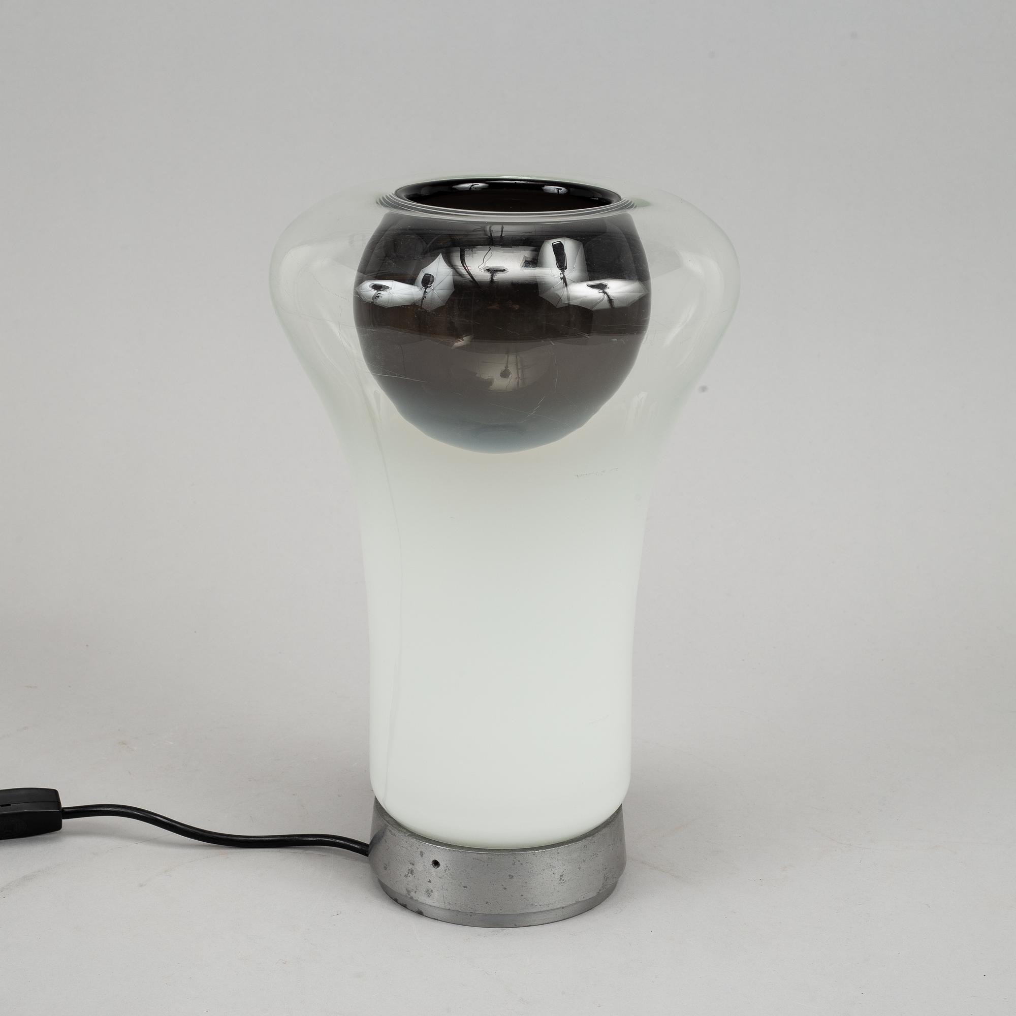 Angelo Mangiarotti, a glass table lamp, "Sappho", for Artemide.