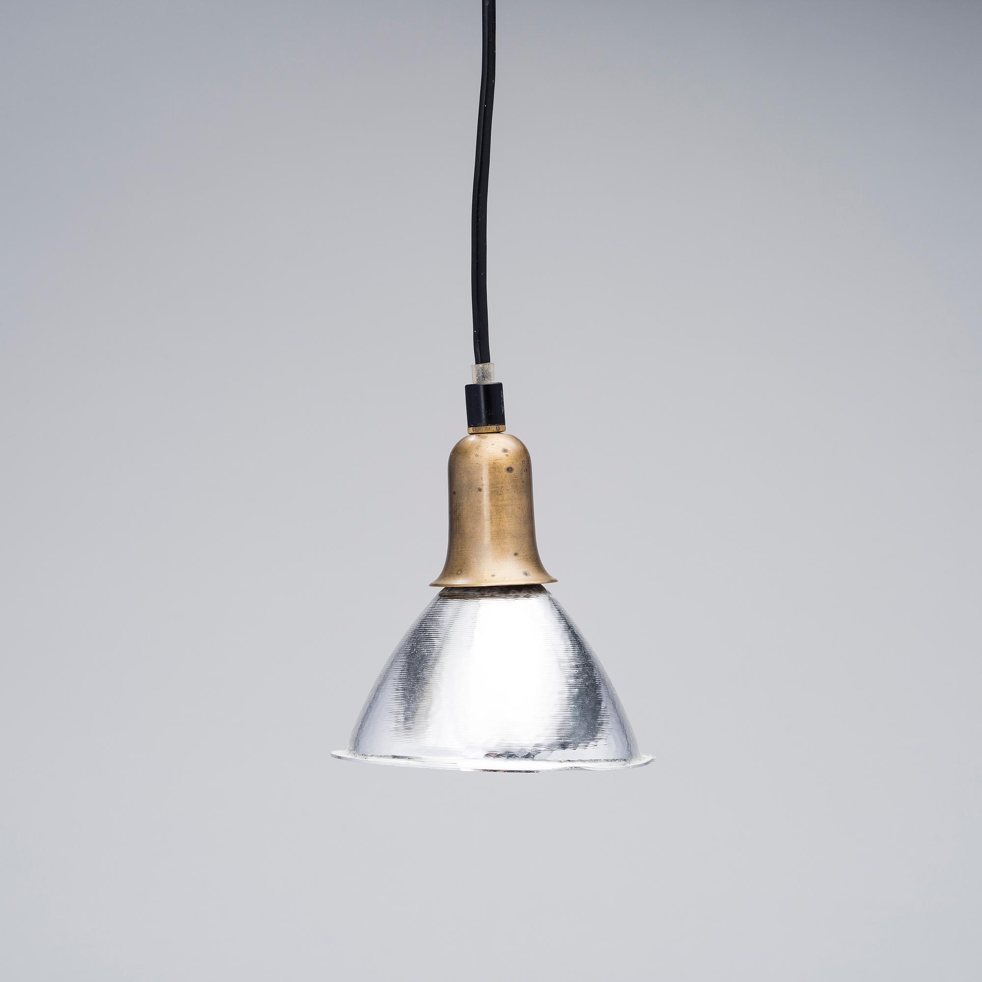 INGO MAURER, BORDSLAMPA OCH TVÅ TAKLAMPOR, "Grasl", formgiven av Jan Roth 1973.
