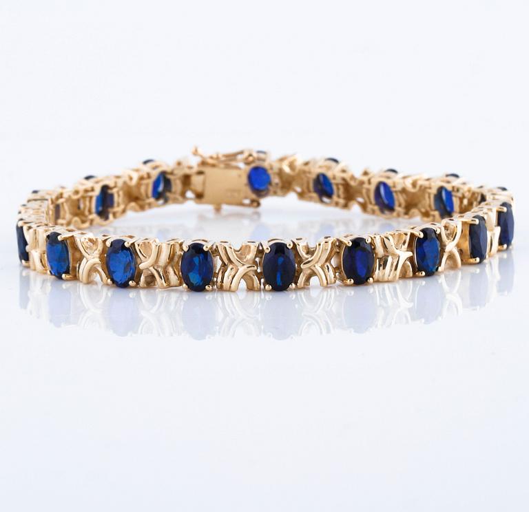 BRACELET, a sapphire bracelet.