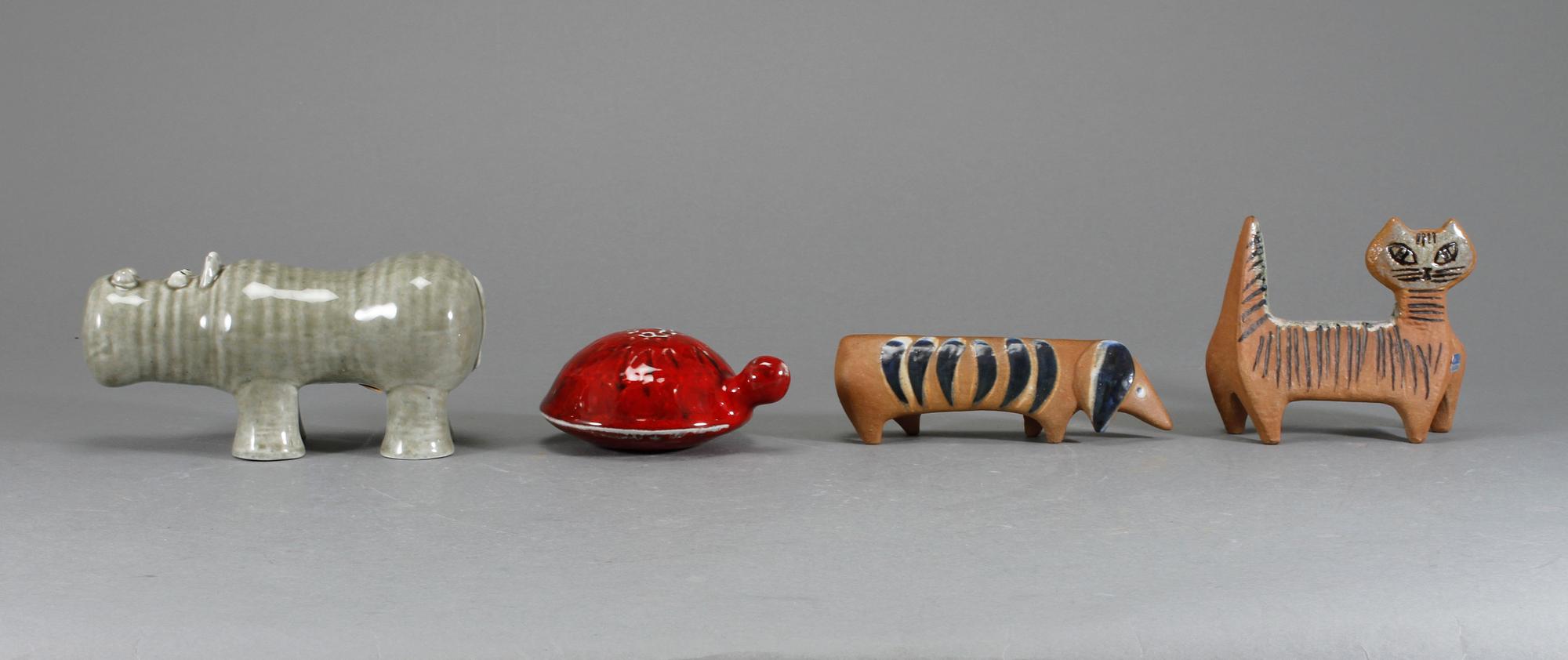 FIGURINER, 4 st, stengods, bl a "Lilla Zoo", design Lisa Larson, Gustavsberg.