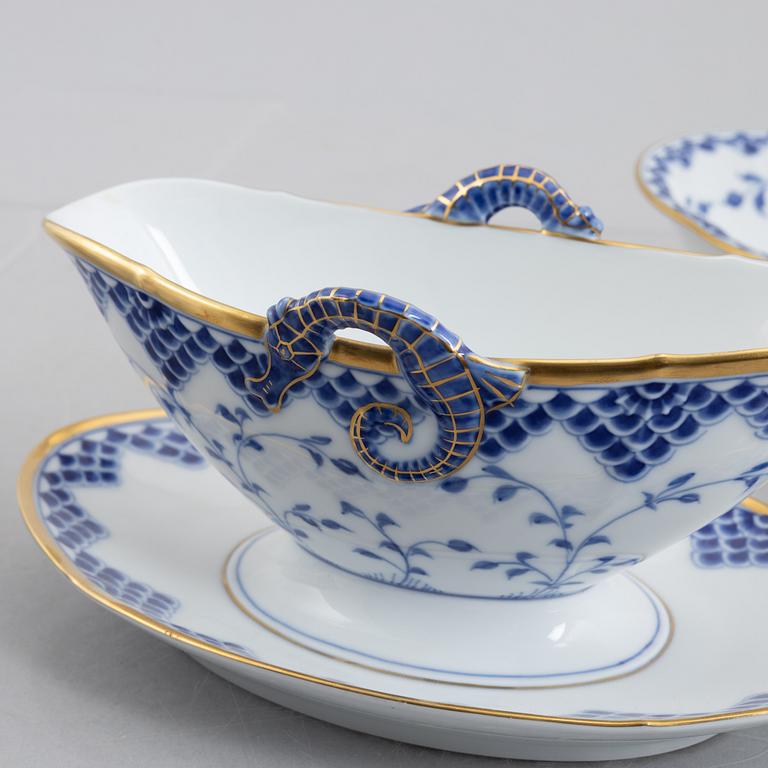 A 36-piece "Summerfugl"  porcelain dinner service, Bing & Grøndahl, Denmark.