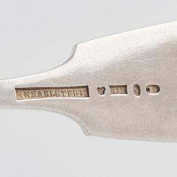 Aterinsarja 12:lle, yht. 87 osaa, hopeaa, Turku, Helsinki, Hämeenlinna 1908-1951.