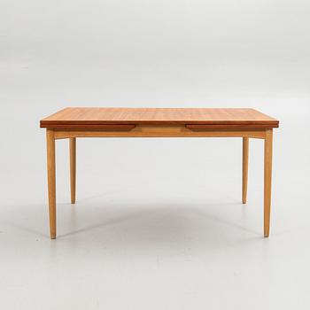 Børge Mogensen, dining table, "Öresund", model 178, mid-20th century.