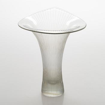 Tapio Wirkkala, vas, "Kantarell", signerad Tapio Wirkkala Iittala -54.