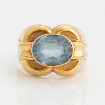 Ring, 18K guld med syntetisk blå spinell.