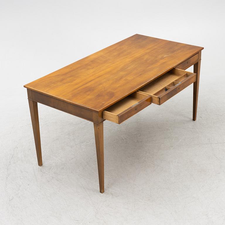 Frits Henningsen, skrivbord, Danmark, 1900-talets första hälft.