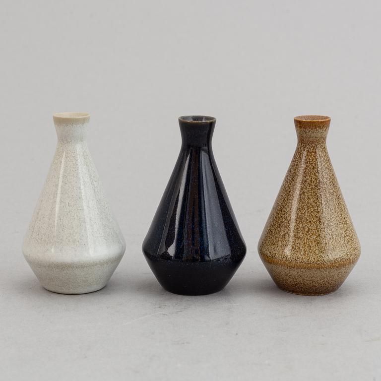 Bertil Lundgren, a set of four stoneware miniature vases and a bowl, Rörstrand, 1970's.