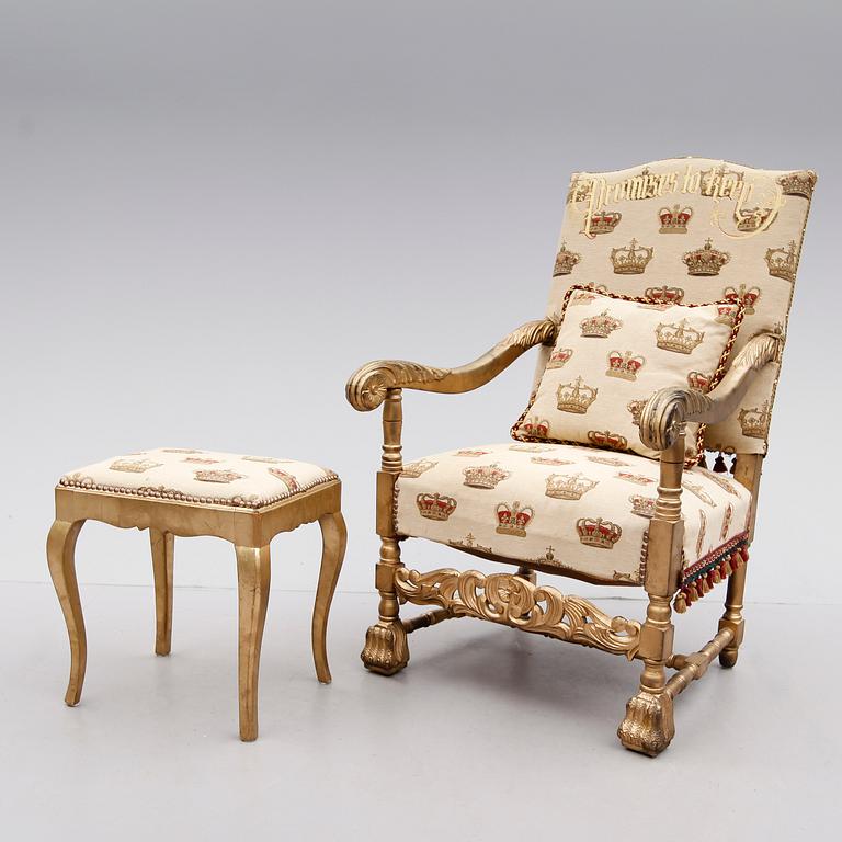 KARMSTOL, barockstil samt FOTPALL, rokokostil, 1900-talets första hälft.