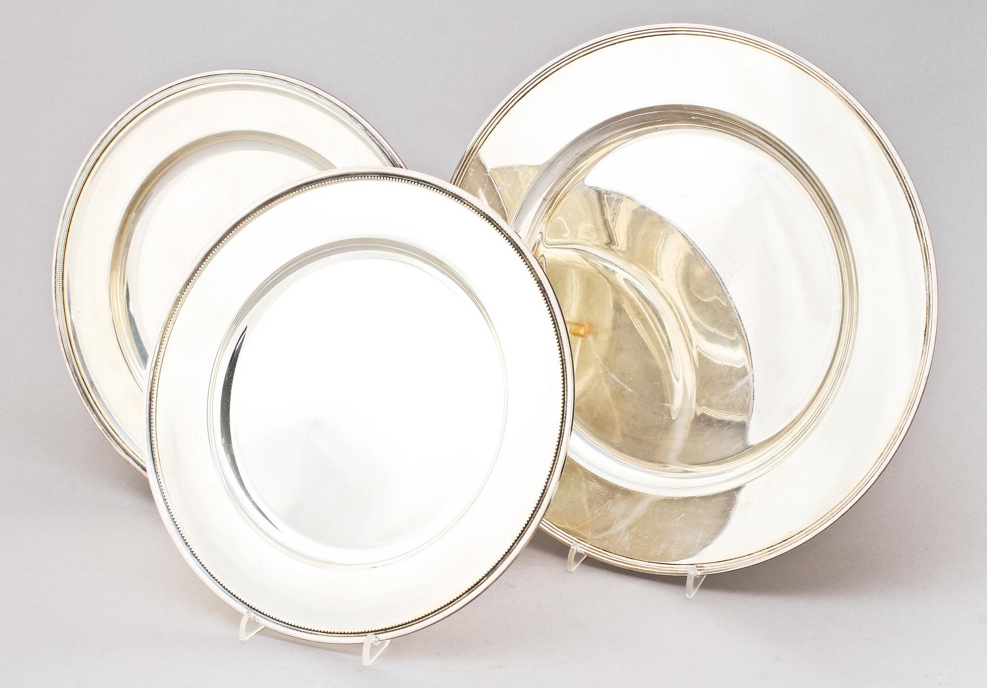 UPPLÄGGNINGSFAT, 3 st, silver, Danmark, 1900-tal. Vikt 1840 g.