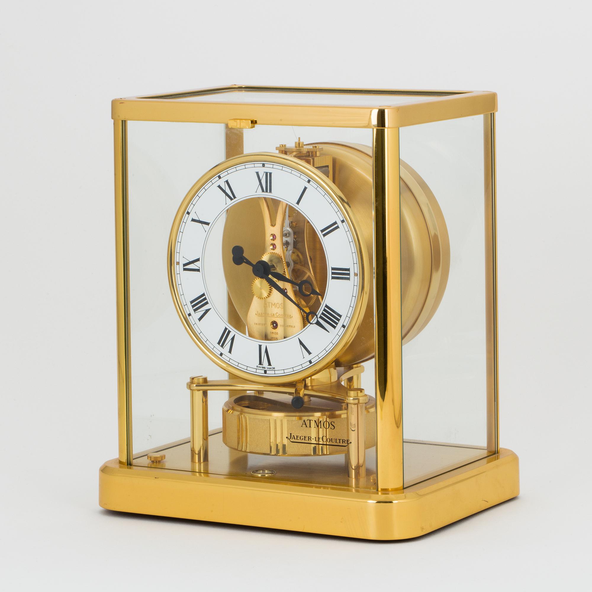 JAEGER-LeCOLUTRE. Atmos, table clock, ca 20 x 25 x 14 cm.