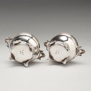 A PAIR OF SWEDISH SILVER SUGAR-BOWLS AND COVERS, Makers mark of Jacob Lampa, Stockholm 1778.