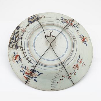 Fat, porslin. Japan, Genroku, 1700-tal.