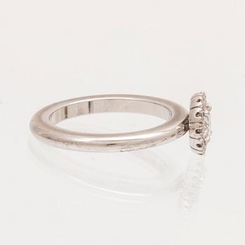 An 18K white gold ring with round brilliant cut diamonds by Engelbert, with GIA dossier.